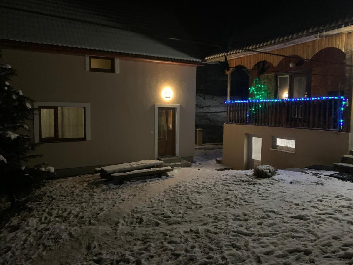 Cottage house Podobovets Esterno foto