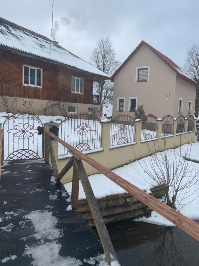 Cottage house Podobovets Esterno foto
