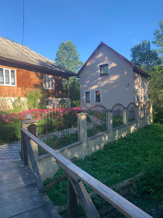 Cottage house Podobovets Esterno foto